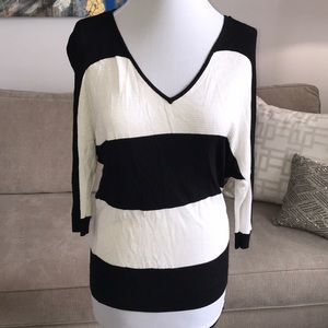 Express Black and White top. Size M